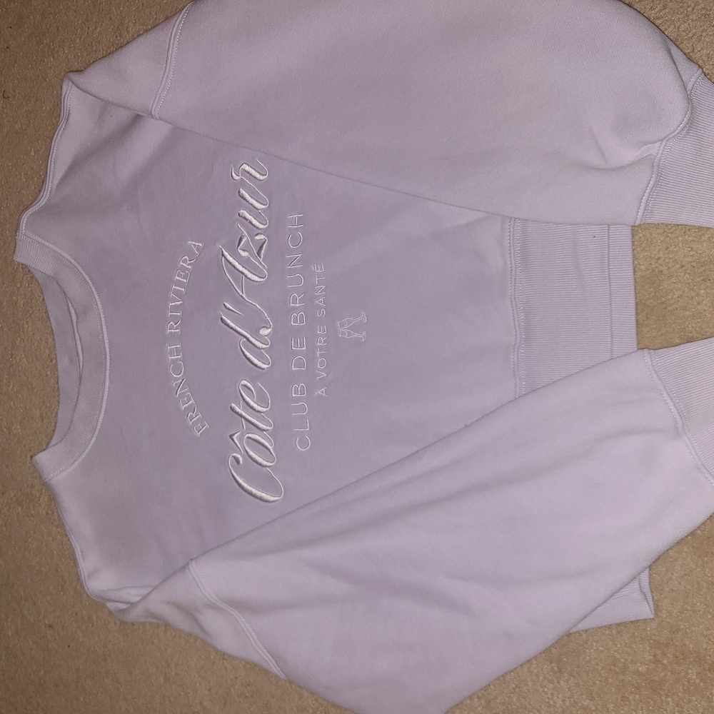 Lavender Graphic Sweatshirt